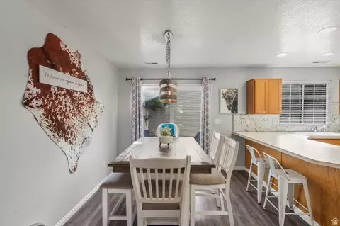 Dining - 1027 E Sara Ln S, Ogden, UT 84404 photo 1 of 2