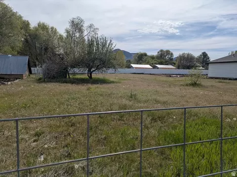 229 S 100 E #2, Hyrum, UT 84319