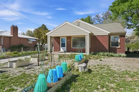 Exterior - 205 E 7660 S, Midvale, UT 84047 photo 2 of 5
