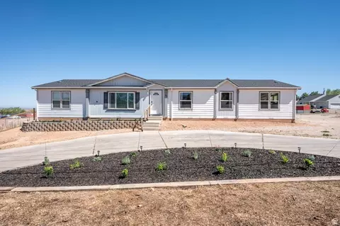 1637 E Midvalley Rd, Enoch, UT 84721