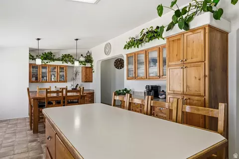Kitchen - 1637 E Midvalley Rd, Enoch, UT 84721 photo 7 of 7
