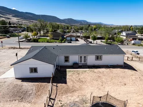 View/Area - 1637 E Midvalley Rd, Enoch, UT 84721 photo 4 of 5