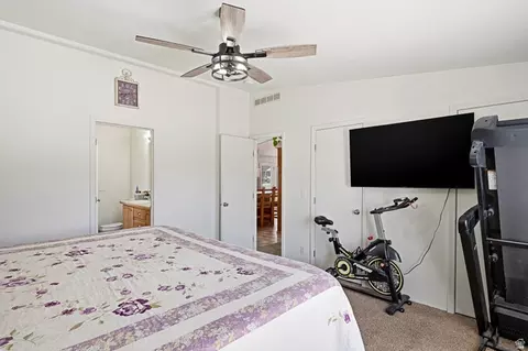 Bedroom - 1637 E Midvalley Rd, Enoch, UT 84721 photo 2 of 7
