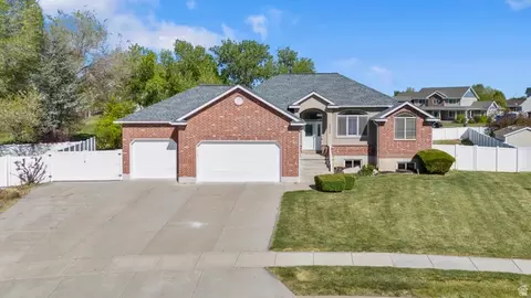 3648 Troon Dr, Syracuse, UT 84075