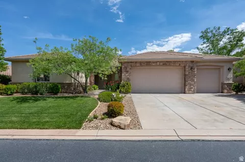 4667 S Whisper Point Dr, Saint George, UT 84790
