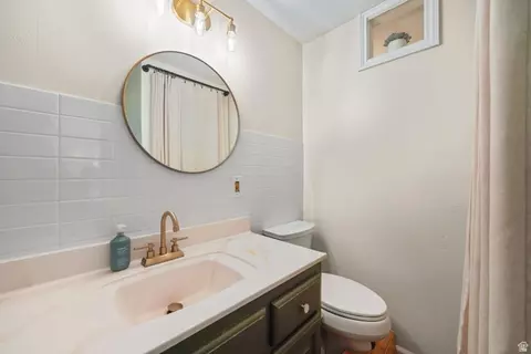 Bath - 595 N 500 W, Orem, UT 84057 photo 1 of 2