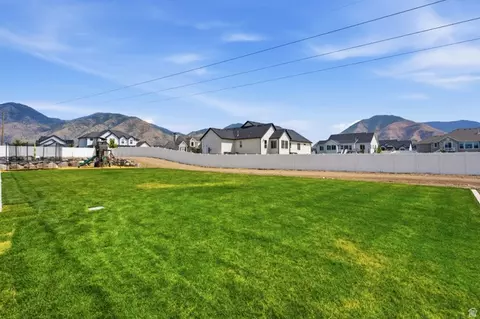 Exterior - 354 N 800 W, Mapleton, UT 84664 photo 27 of 34