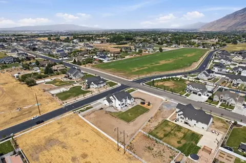 View/Area - 354 N 800 W, Mapleton, UT 84664 photo 8 of 9