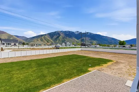Exterior - 354 N 800 W, Mapleton, UT 84664 photo 11 of 21