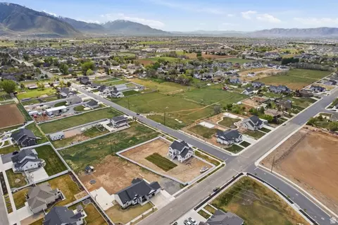 View/Area - 354 N 800 W, Mapleton, UT 84664 photo 4 of 8