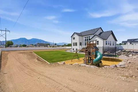 Exterior - 354 N 800 W, Mapleton, UT 84664 photo 21 of 34