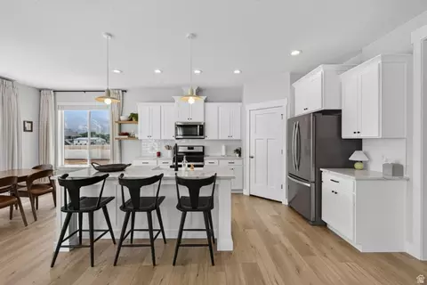 Kitchen - 354 N 800 W, Mapleton, UT 84664 photo 1 of 5