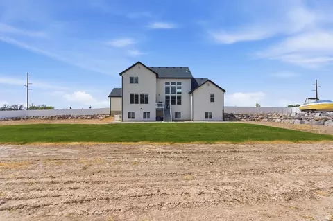 Exterior - 354 N 800 W, Mapleton, UT 84664 photo 6 of 21
