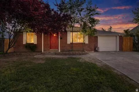 1163 S Montgomery St W, Salt Lake City, UT 84104
