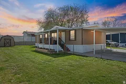 2645 Arabian Way #39, West Valley City, UT 84128