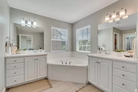 Bath - 744 E Sunrise Dr N, Orem, UT 84097 photo 3 of 6