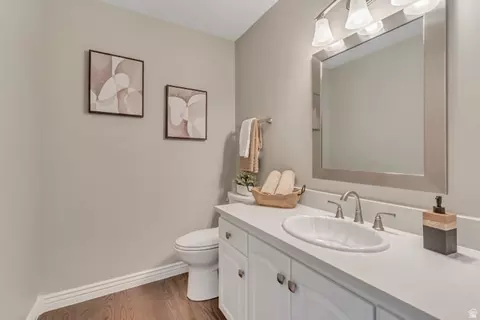 Bath - 744 E Sunrise Dr N, Orem, UT 84097 photo 1 of 6