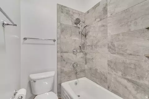 Bath - 744 E Sunrise Dr N, Orem, UT 84097 photo 5 of 6