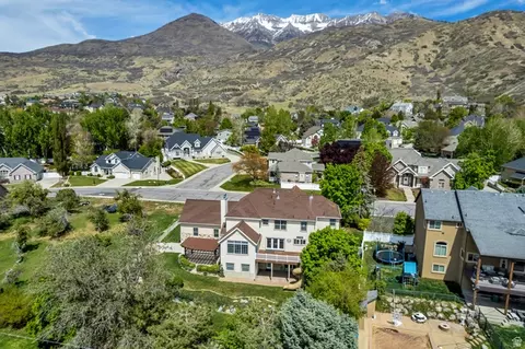 View/Area - 744 E Sunrise Dr N, Orem, UT 84097 photo 6 of 20