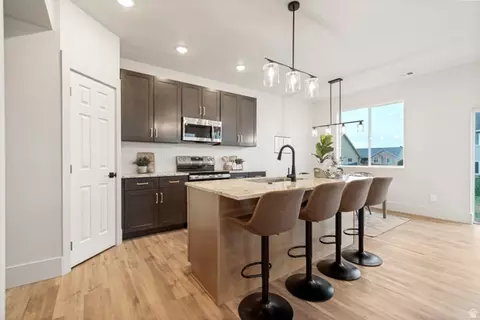 Kitchen - 529 N Haven Dr, Mapleton, UT 84664 photo 1 of 3