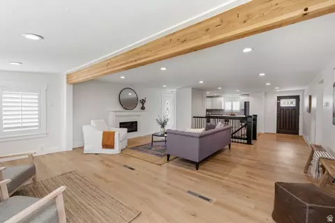 Living - 1265 N 850 E, Bountiful, UT 84010 photo 5 of 6