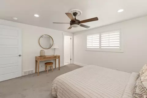 Bedroom - 1265 N 850 E, Bountiful, UT 84010 photo 2 of 7