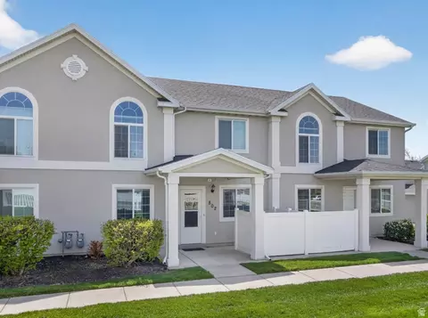 802 W Sugar Maple Ct S, Payson, UT 84651