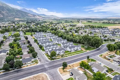 View/Area - 802 W Sugar Maple Ct S, Payson, UT 84651 photo 6 of 10