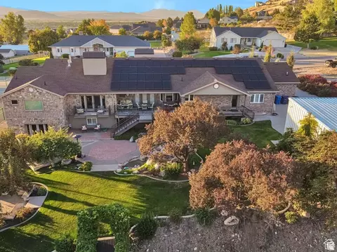 View/Area - 1040 E Canyon Rd, Hyde Park, UT 84318 photo 1 of 5
