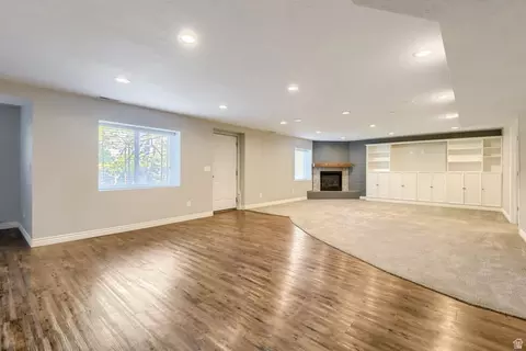 Living - 2066 E Tivoli Ct, Draper, UT 84020 photo 4 of 5