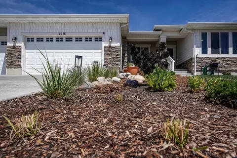 Exterior - 2315 E Dugway Dr, Eagle Mountain, UT 84005 photo 43 of 43
