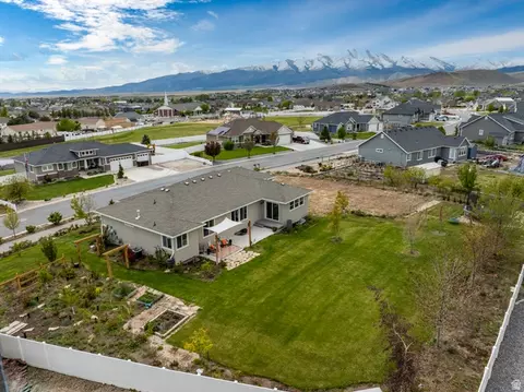 View/Area - 2315 E Dugway Dr, Eagle Mountain, UT 84005 photo 6 of 11