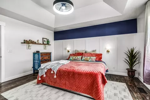 Bedroom - 2315 E Dugway Dr, Eagle Mountain, UT 84005 photo 4 of 6