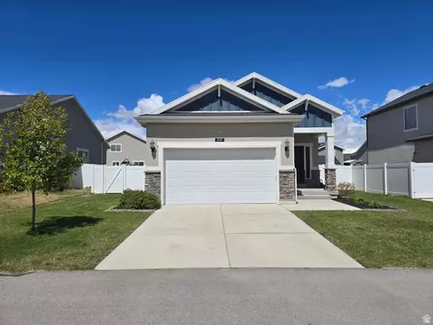 1529 Erickson Knoll Ln, Eagle Mountain, UT 84005