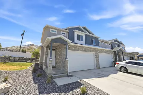 25 W 555 Ln S #19, Tooele, UT 84074