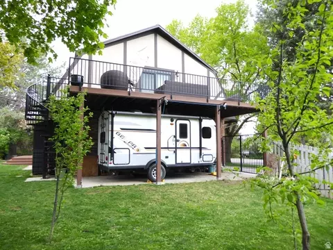 Exterior - 1340 Cliffside Dr, Logan, UT 84321 photo 5 of 8