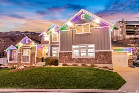 467 E Island View Cir N, Farmington, UT 84025