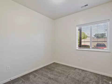Bedroom - 114 E Bella Monte Dr S UNIT 1, Draper, UT 84020 photo 2 of 4