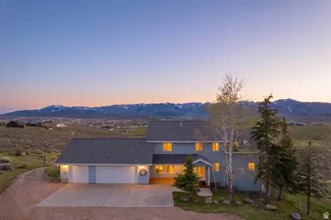 1380 Crescent Dr N, Park City, UT 84098