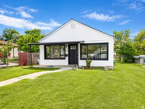 233 N 2nd St, Tooele, UT 84074