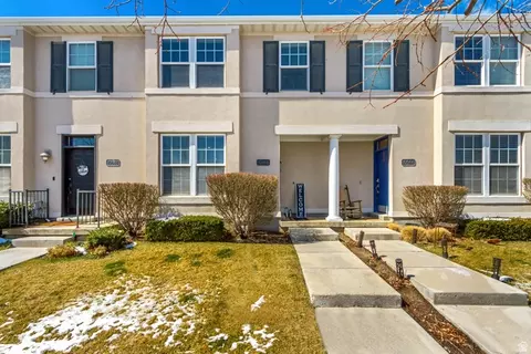 10646 S Cave Run Ln, South Jordan, UT 84009