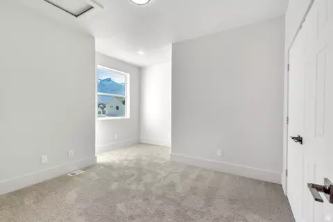 Bedroom - 547 N Haven Dr, Mapleton, UT 84664 photo 6 of 6