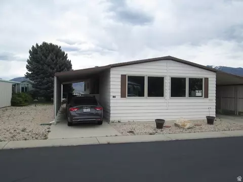 3800 S 1900 W #223, Roy, UT 84067
