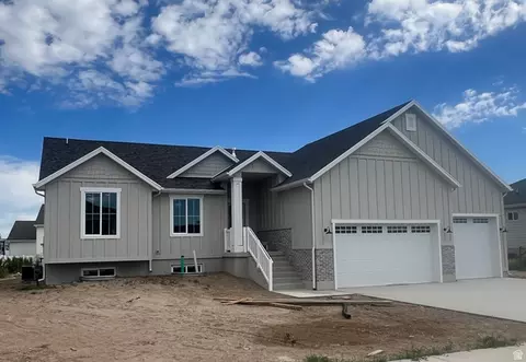 4740 W 25 N, West Point, UT 84015