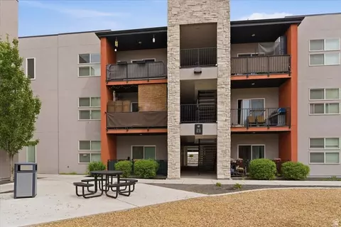 875 S Depot St #247B, Clearfield, UT 84015