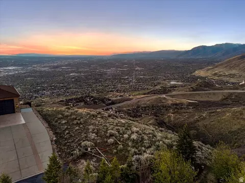 1293 E Fawn Pointe Ct S #29, Draper, UT 84020