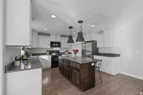 Kitchen - 9552 N Horizon Dr W #113, Eagle Mountain, UT 84005 photo 1 of 2