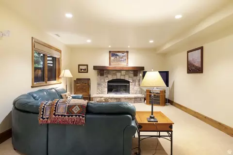 Other - 3168 E Bavarian Ct, Sandy, UT 84093 photo 4 of 10