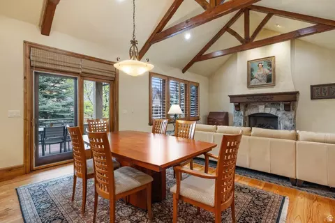 Dining - 3168 E Bavarian Ct, Sandy, UT 84093 photo 2 of 2