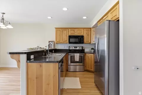 Kitchen - 2082 N Evans Cove Loop W, Layton, UT 84041 photo 1 of 1